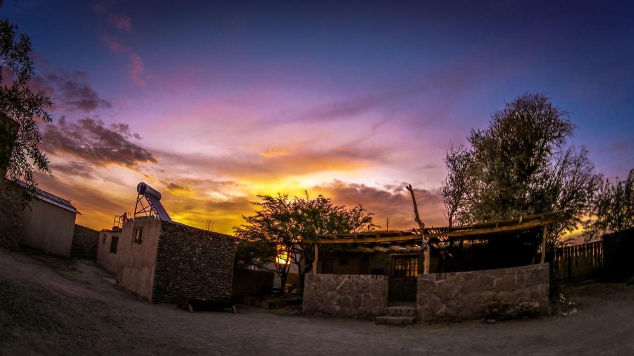 Villa Sol Del Desierto Chiuchiu Esterno foto